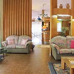 Parco Dei Pini - 100mt Dal Mare Hotel