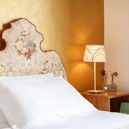 Parco Dei Pini - 100mt Dal Mare Hotel